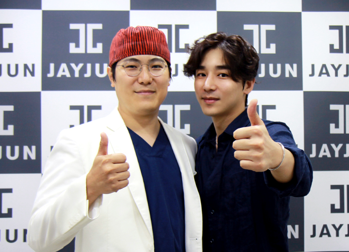 배우 진이한님|Kim Yeon-woo (Singer)